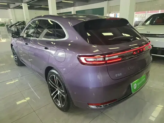 2025 Aito M5 4WD