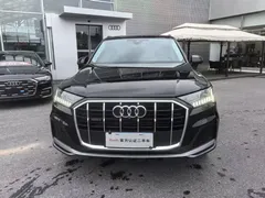 2023 Audi Q7 45 TFSI quattro S line, чёрный — фото 2