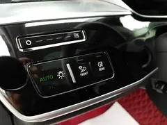 2022 Audi A8L 50 TFSI quattro Comfort Collector's Edition, чёрный — фото 9