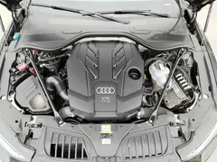 2022 Audi A8L 50 TFSI quattro Comfort Collector's Edition, чёрный — фото 18