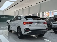 2020 Audi Q3 Sportback 40 TFSI, белый — фото 13