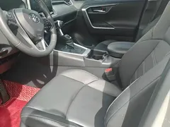 2022 Toyota Wildlander 2.0L CVT 2WD, белый — фото 7