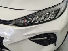 2022 Toyota Wildlander 2.0L CVT 2WD, белый — фото 11