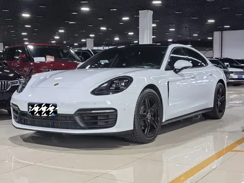 2023 Porsche Panamera 2.9T
