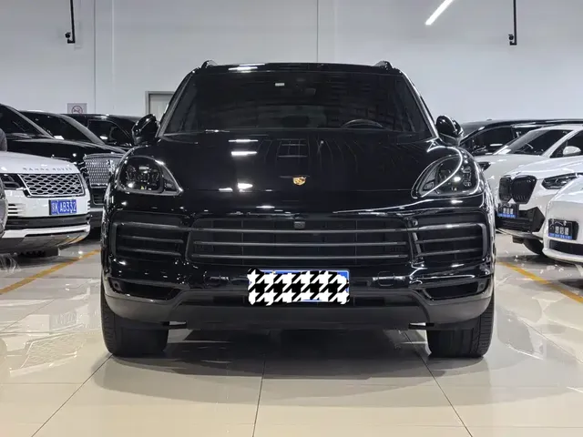 2023 Porsche Cayenne 3.0T Platinum Edition