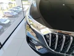 2022 Hongqi HS5 2.0T, чёрный — фото 11