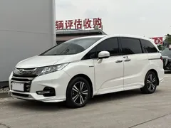 2021 Honda Odyssey 2.0L Premium, белый — фото 2