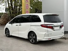 2021 Honda Odyssey 2.0L Premium, белый — фото 16