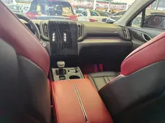 2024 Hongqi HS3 1.5T, чёрный — фото 8