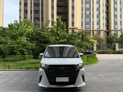 2024 Toyota Alphard Hybrid 2.5L Premium, белый — фото 3