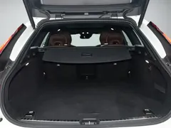 2021 Volvo V90 Cross Country B5 AWD, белый — фото 16