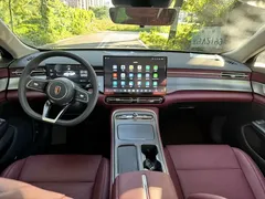 2026 Hongqi H5 1.5T DCT Pro, чёрный — фото 10