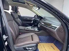 2021 BMW 7 Series 730Li Luxury Package, чёрный — фото 16