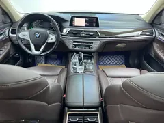 2021 BMW 7 Series 730Li Luxury Package, чёрный — фото 22