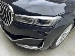 2021 BMW 7 Series 730Li Luxury Package, чёрный — фото 31
