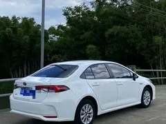 2022 Toyota Corolla Hybrid 1.8L E-CVT Pioneer, белый — фото 7