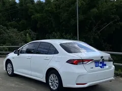 2022 Toyota Corolla Hybrid 1.8L E-CVT Pioneer, белый — фото 9