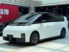 2025 Li Auto MEGA Home, белый — фото 1
