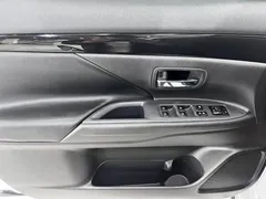 2021 Mitsubishi Outlander 2.0L 2WD 5, белый — фото 8