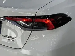 2021 Toyota Corolla 1.2T S-CVT Elite, белый — фото 22