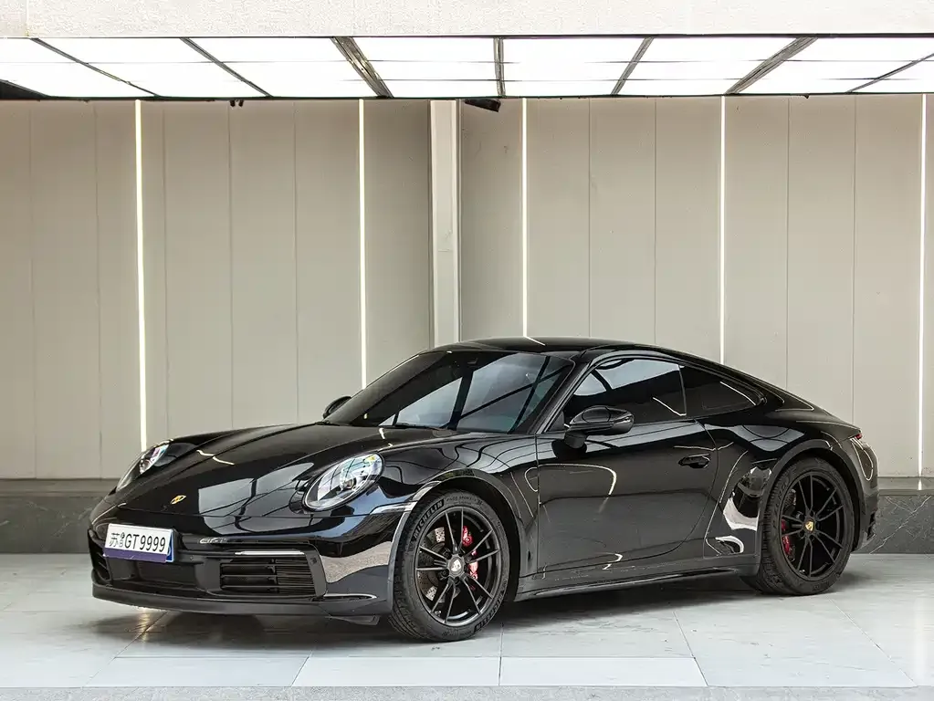 2022 Porsche 911 Carrera 3.0T