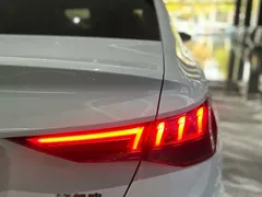 2022 Audi A3L Limousine 35 TFSI, белый — фото 36