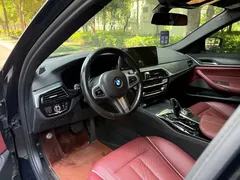 2021 BMW 5 Series 5 530Li M, чёрный — фото 4