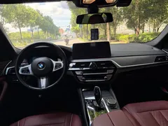 2021 BMW 5 Series 5 530Li M, чёрный — фото 7