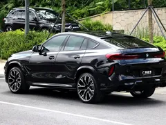 2022 BMW X6 M, чёрный — фото 5