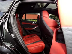 2022 BMW X6 M, чёрный — фото 17