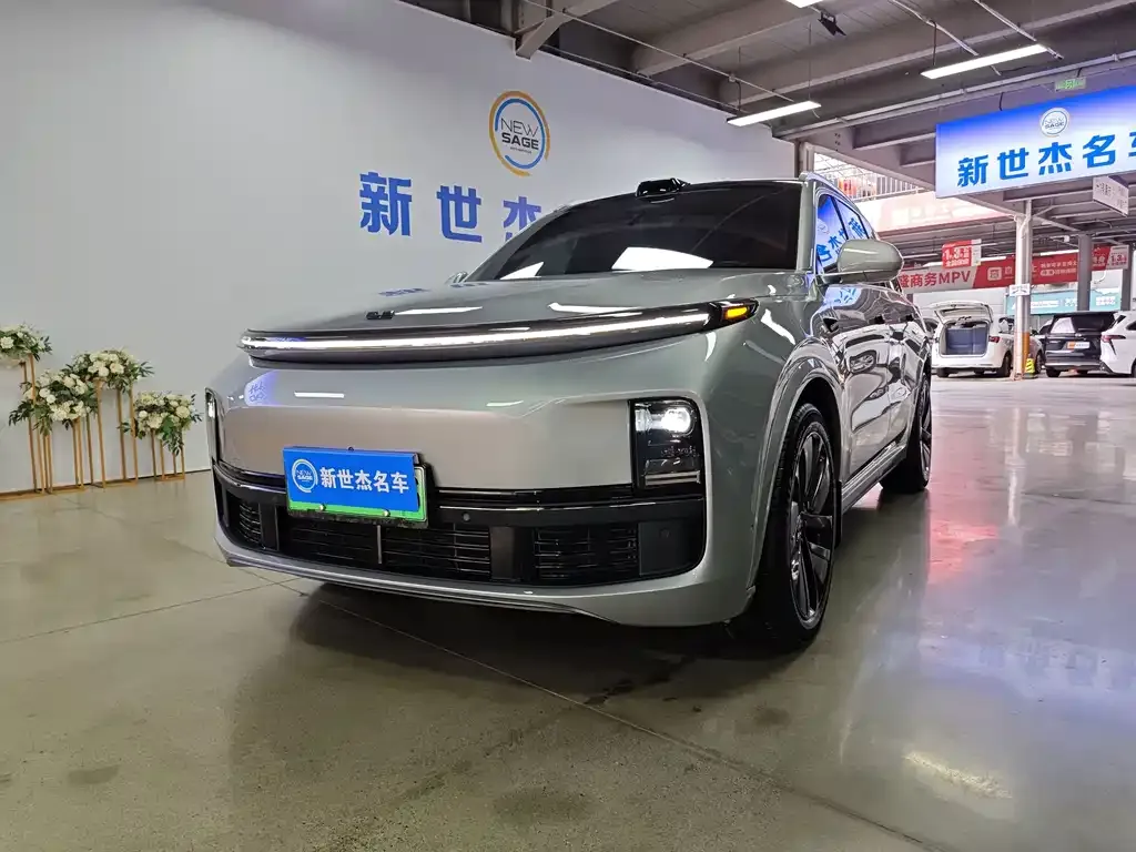2022 Li Auto L9 Max