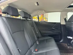 2020 Lexus ES 200, чёрный — фото 11