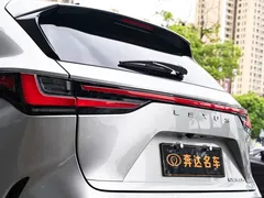 2022 Lexus NX 350h — фото 7