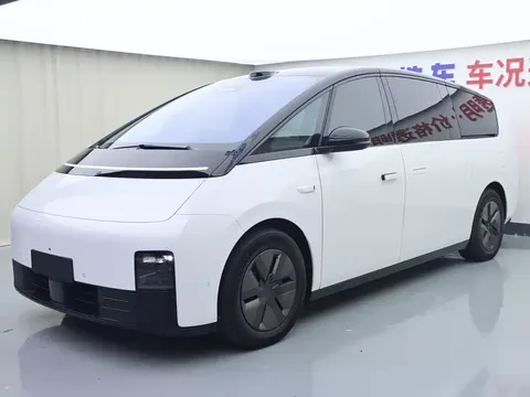 2025 Li Auto MEGA Home
