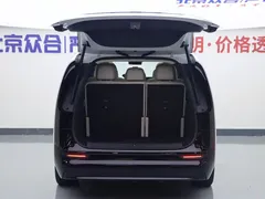 2025 Li Auto MEGA Home, белый — фото 26