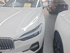 2022 Volvo XC60 4WD Zhiyi Luxury, белый — фото 24