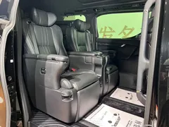 2020 Lexus LM 300h, чёрный — фото 6