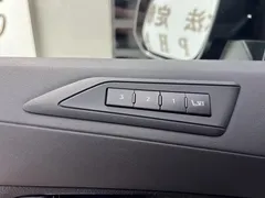 2020 Lexus LM 300h, чёрный — фото 18