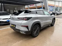 2021 Changan UNI-T 1.5T Excellence — фото 3