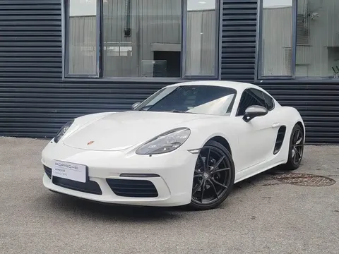 2019 Porsche 718 Cayman T 2.0T