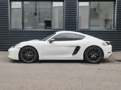 2019 Porsche 718 Cayman T 2.0T, белый — фото 14