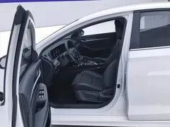 2020 Changan Eado PLUS 1.4T GDI DCT, белый — фото 9