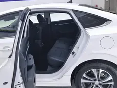 2020 Changan Eado PLUS 1.4T GDI DCT, белый — фото 11