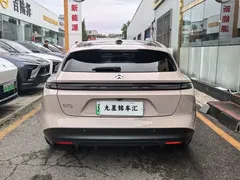 2023 Nio ET5T 75kWh Touring — фото 3