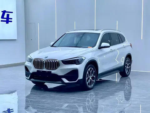2022 BMW X1