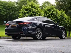 2021 Lexus LS 500h F SPORT, синий — фото 3