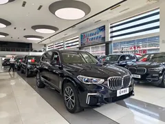 2022 BMW X5 xDrive 30Li M, чёрный — фото 3