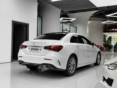 2021 Mercedes-Benz A-Class A 200 L, белый — фото 11