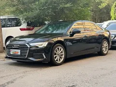 2022 Audi A6L 40 TFSI, чёрный — фото 1