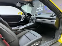 2022 Porsche 718 Cayman 2.0T — фото 15